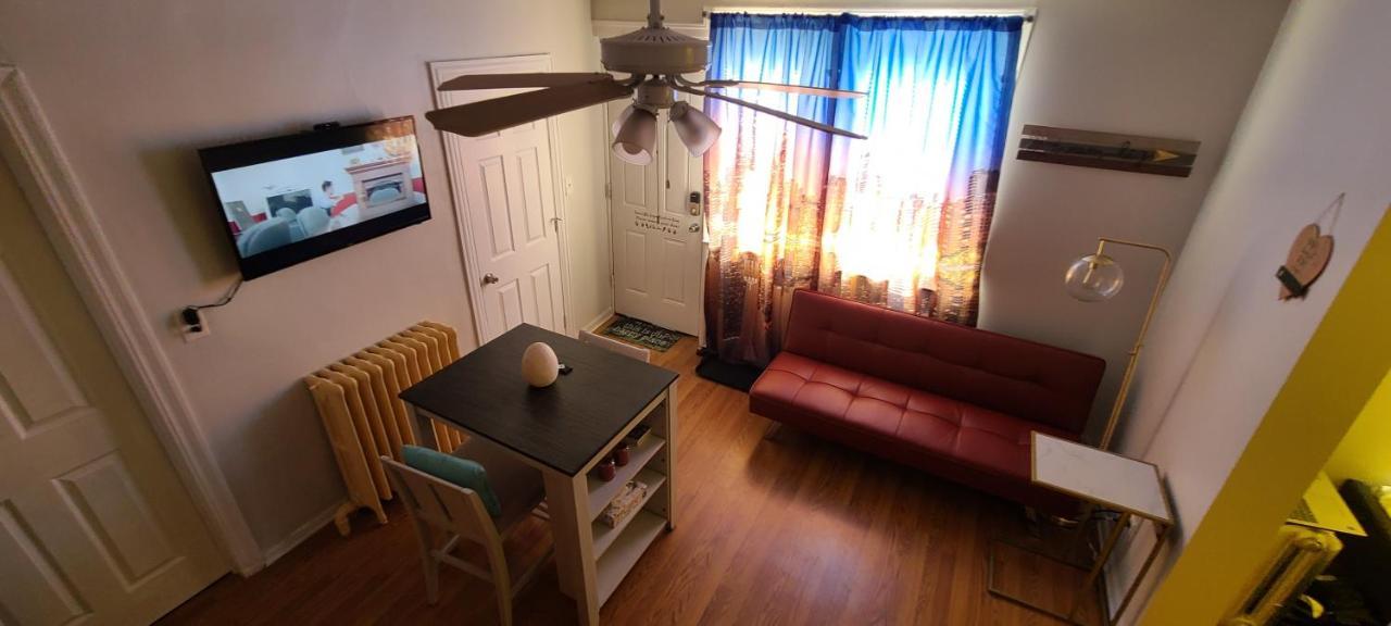 Cozy 1 Bedroom, 1 Min From Irving Park Blue Line, Free Parking Chicago Exterior foto